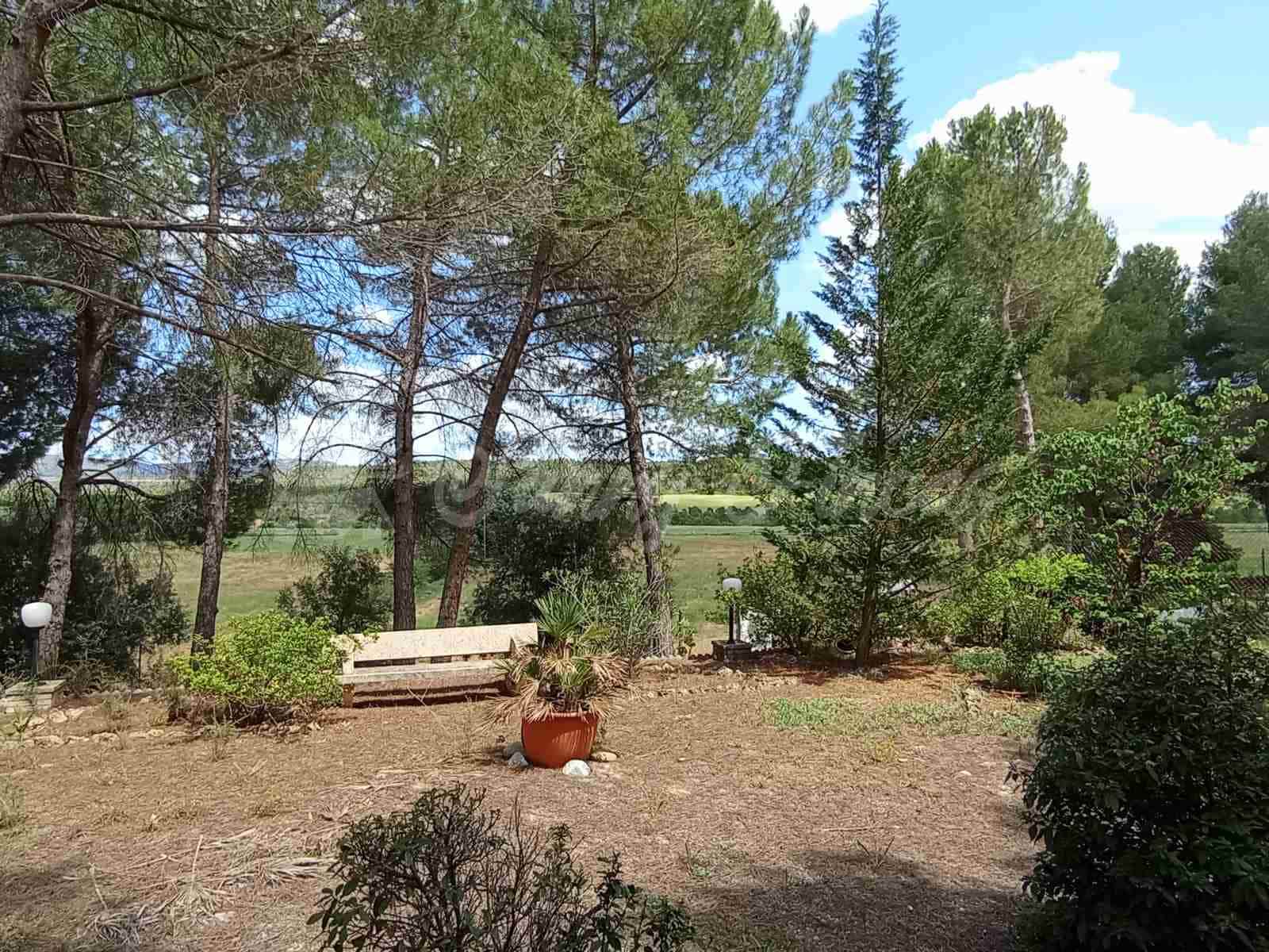 4 soveværelse Villa til salg i Ayora med swimmingpool garage - € 186.000 (Ref: 7694414)