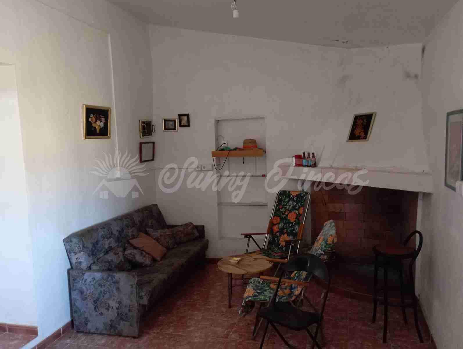 2 slaapkamer Finca/Landhuis te koop in Yecla met garage - € 73.000 (Ref: 7748850)