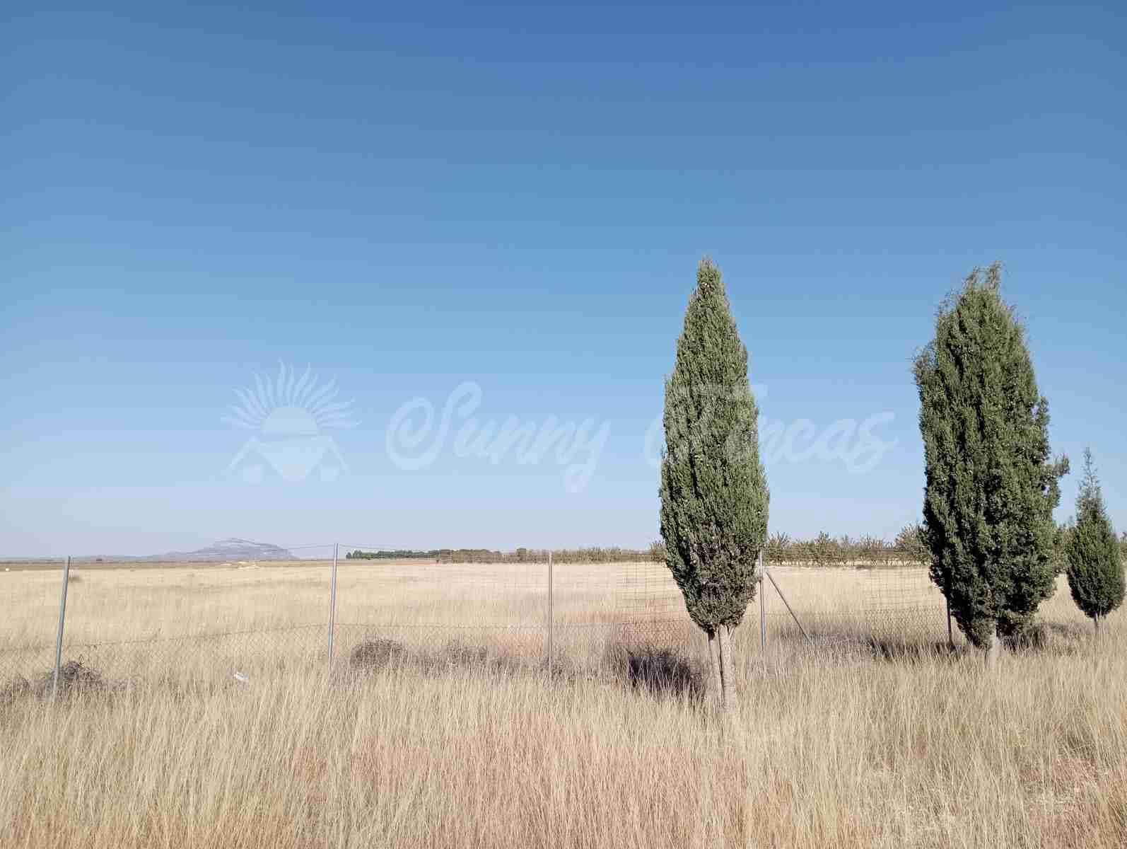 2 slaapkamer Finca/Landhuis te koop in Yecla met garage - € 73.000 (Ref: 7748850)