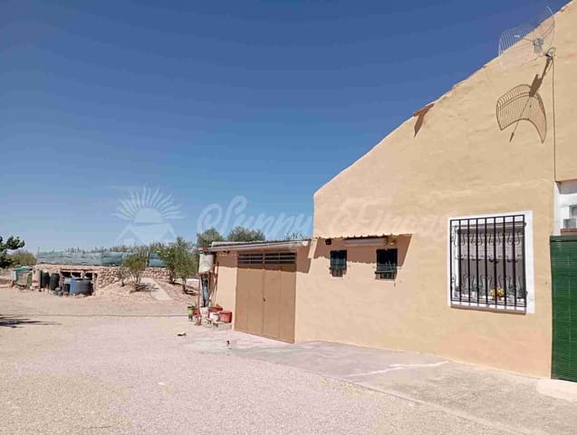 Finca/Casa Rural de 5 habitaciones en Yecla en venta con piscina garaje - 95.000 € (Ref: 7788131)