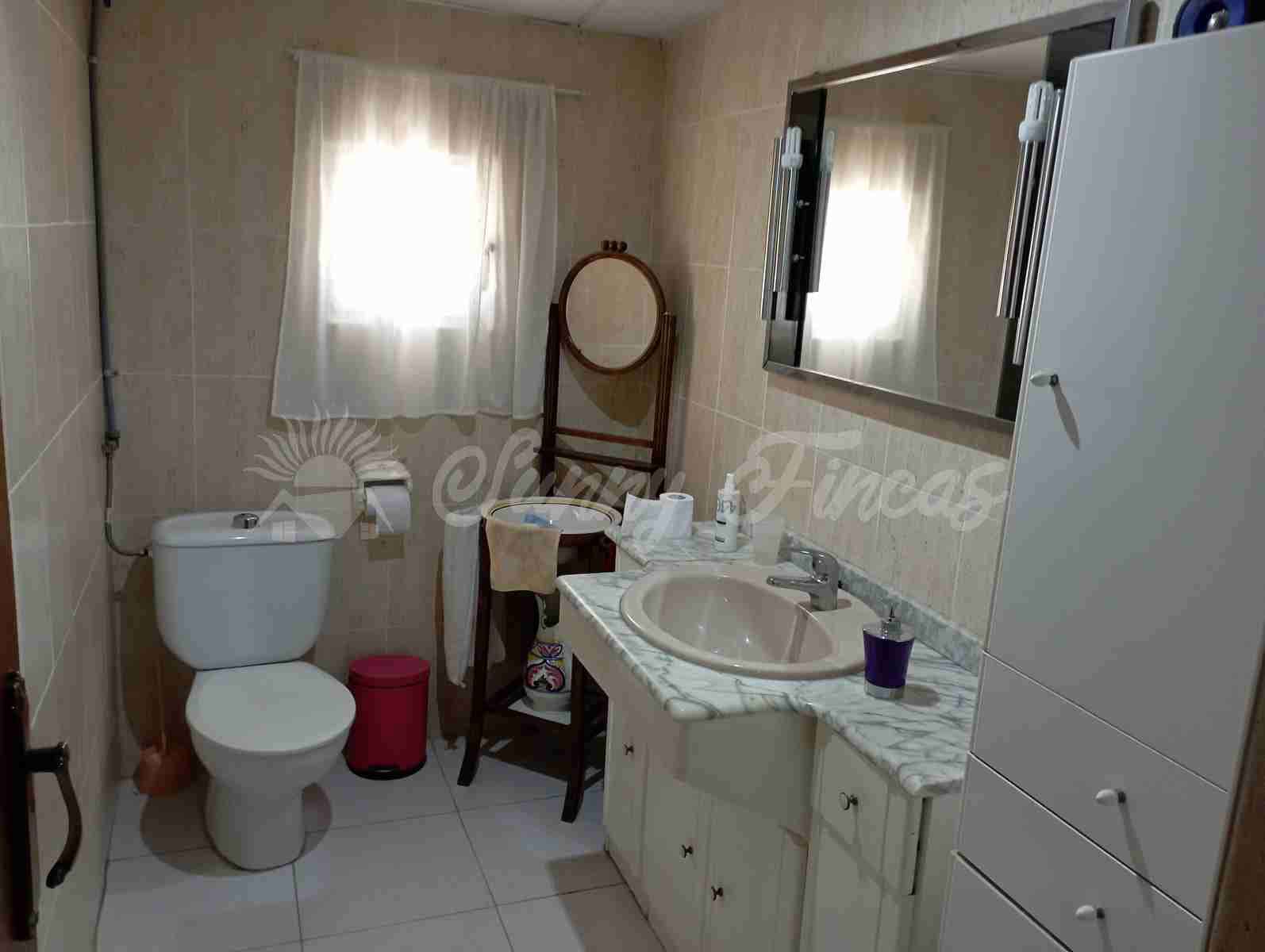 5 soverom Finca/Herregård til salgs i Yecla med svømmebasseng garasje - € 95 000 (Ref: 7788131)