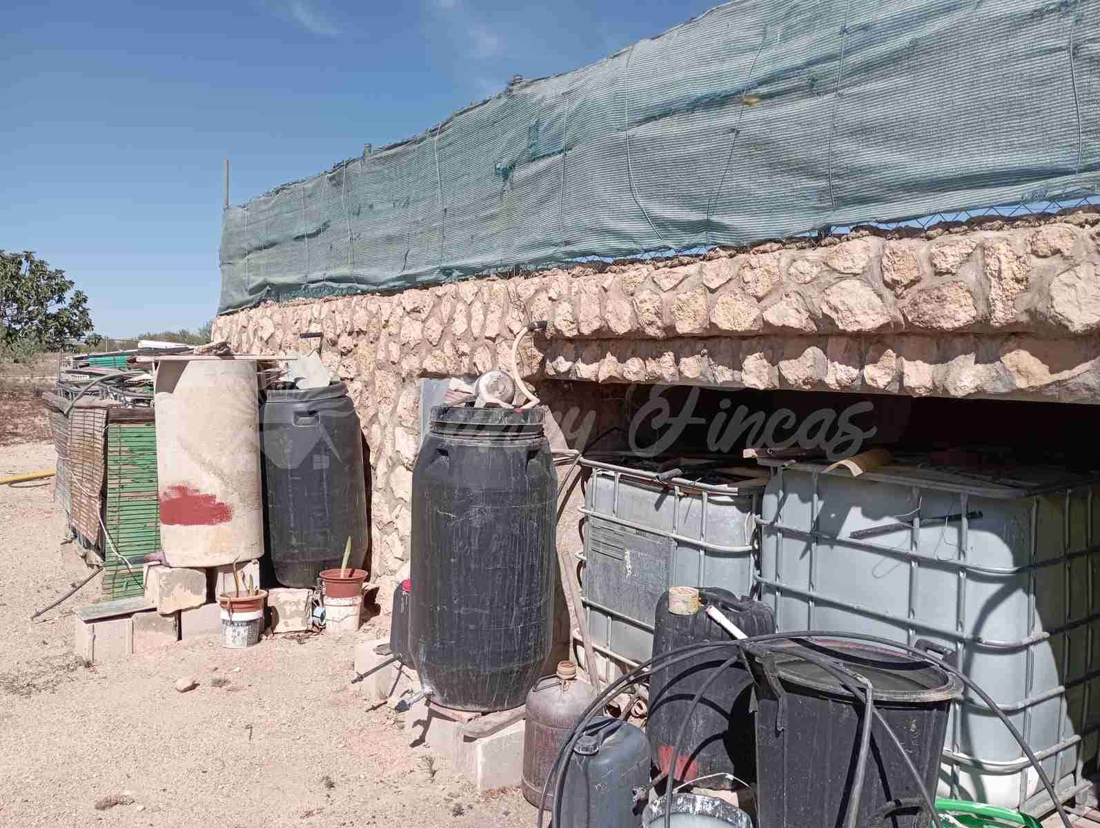 5 soverom Finca/Herregård til salgs i Yecla med svømmebasseng garasje - € 95 000 (Ref: 7788131)