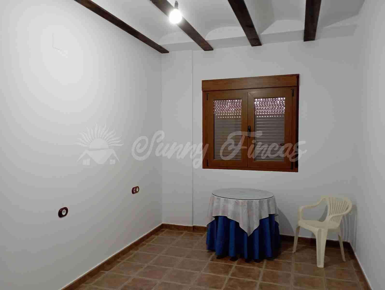 5 soveværelse Villa til salg i Villena med swimmingpool garage - € 425.000 (Ref: 7846230)