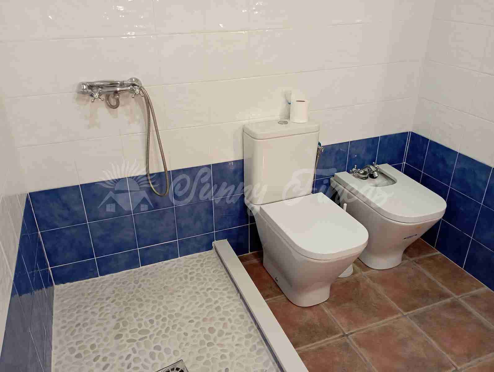 5 soveværelse Villa til salg i Villena med swimmingpool garage - € 425.000 (Ref: 7846230)