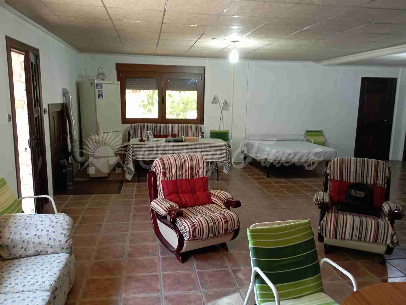 5 soveværelse Villa til salg i Villena med swimmingpool garage - € 425.000 (Ref: 7846230)