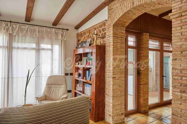 5 camera da letto Finca/Casa di Campagna in vendita in Yecla con piscina garage - 600.000 € (Rif: 7955926)