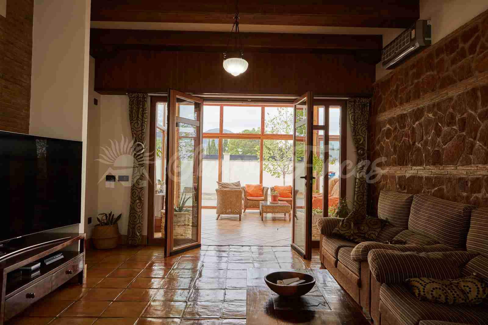 5 soveværelse Finca/Landehus til salg i Yecla med swimmingpool garage - € 600.000 (Ref: 7955926)