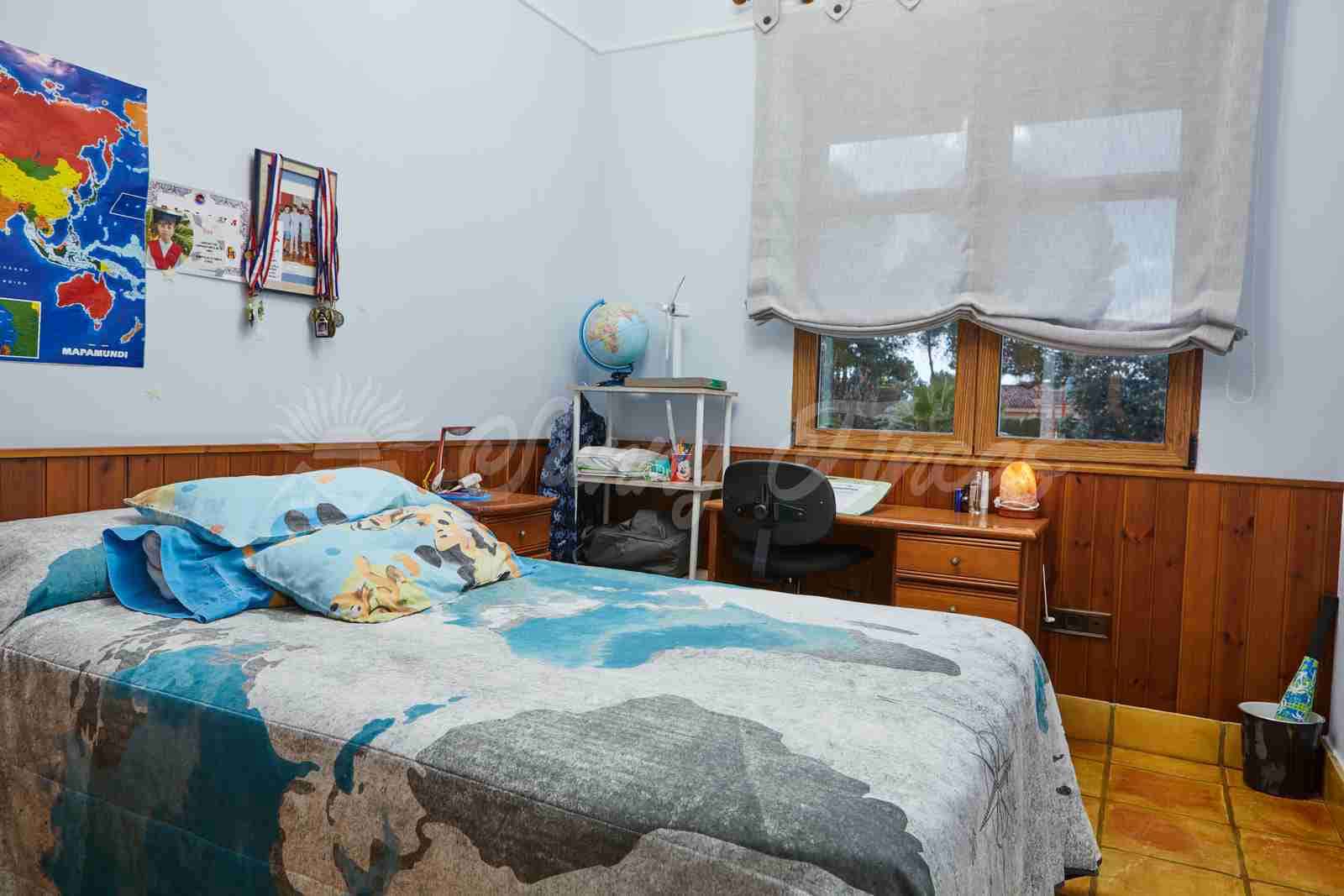 5 soveværelse Finca/Landehus til salg i Yecla med swimmingpool garage - € 600.000 (Ref: 7955926)