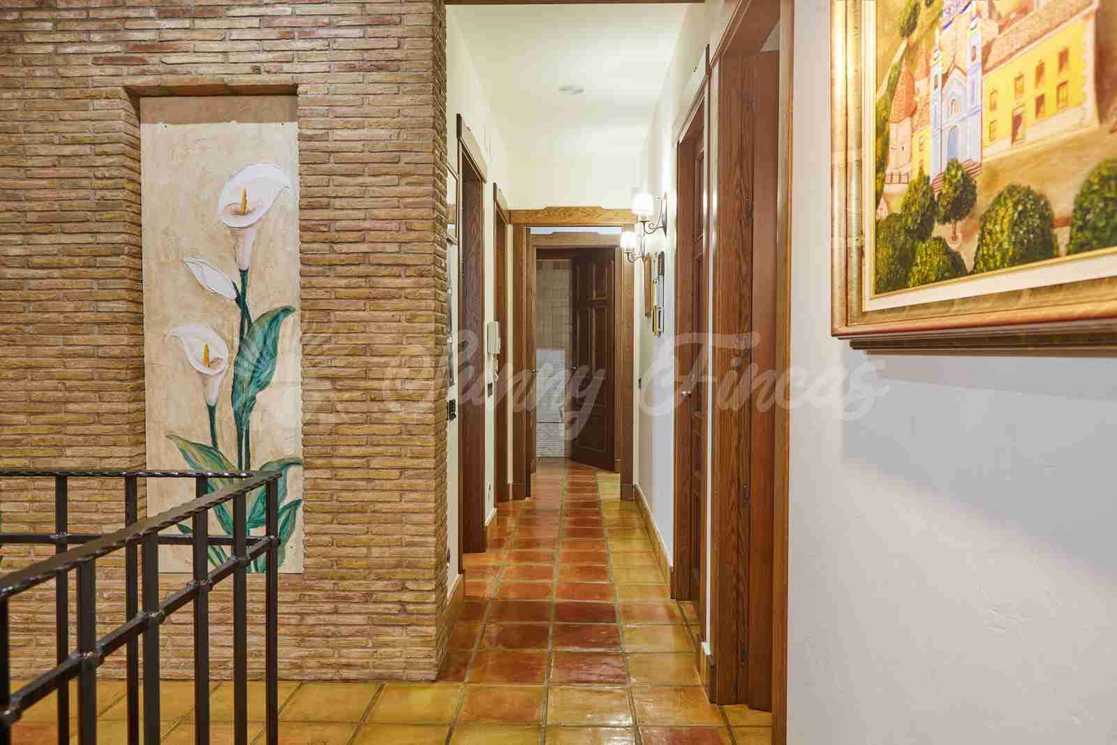 5 soveværelse Finca/Landehus til salg i Yecla med swimmingpool garage - € 600.000 (Ref: 7955926)