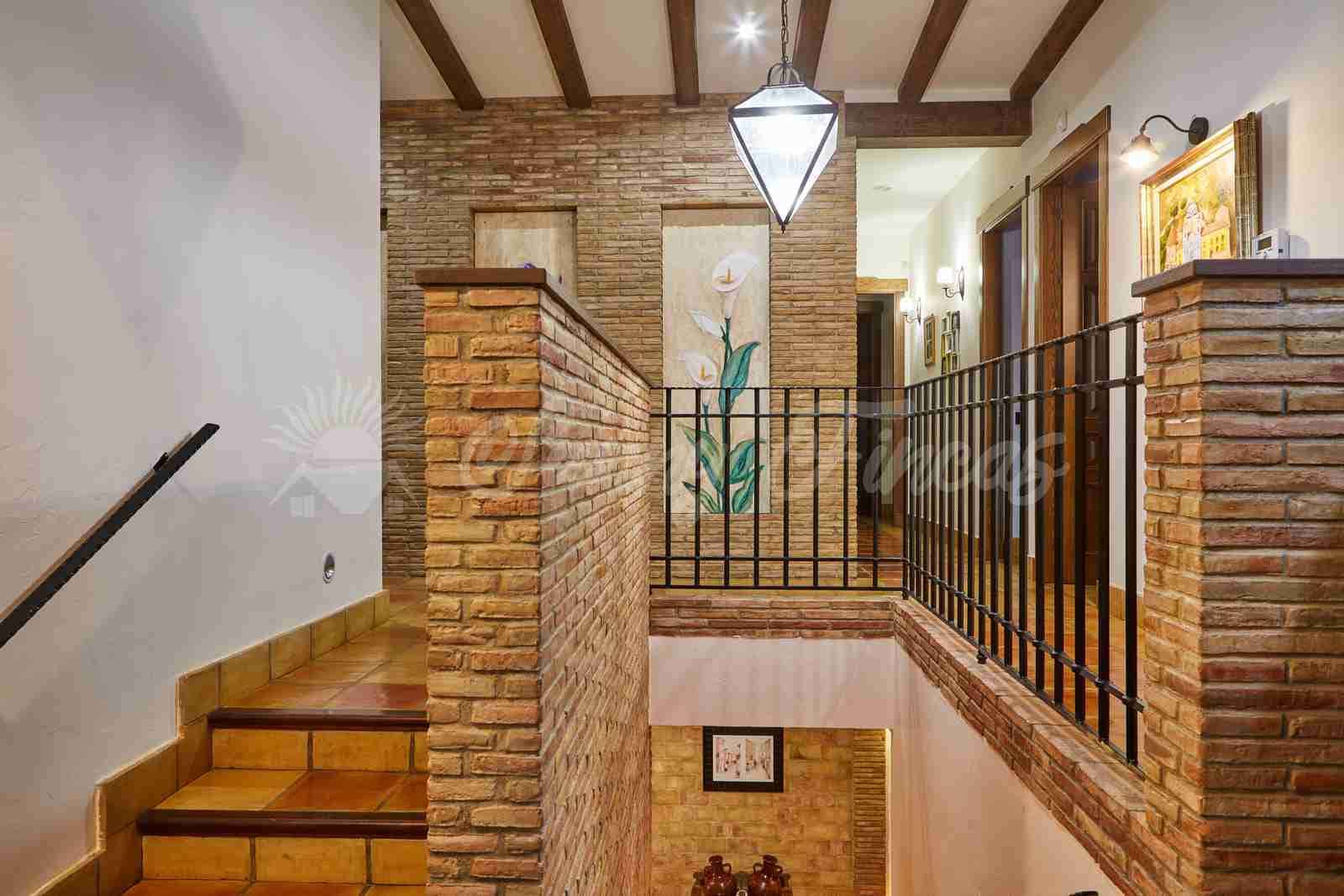 5 soveværelse Finca/Landehus til salg i Yecla med swimmingpool garage - € 600.000 (Ref: 7955926)