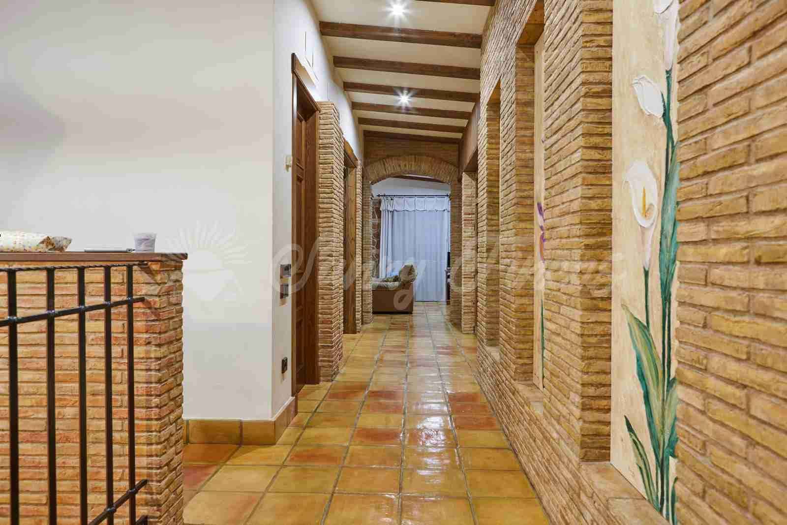 5 soveværelse Finca/Landehus til salg i Yecla med swimmingpool garage - € 600.000 (Ref: 7955926)