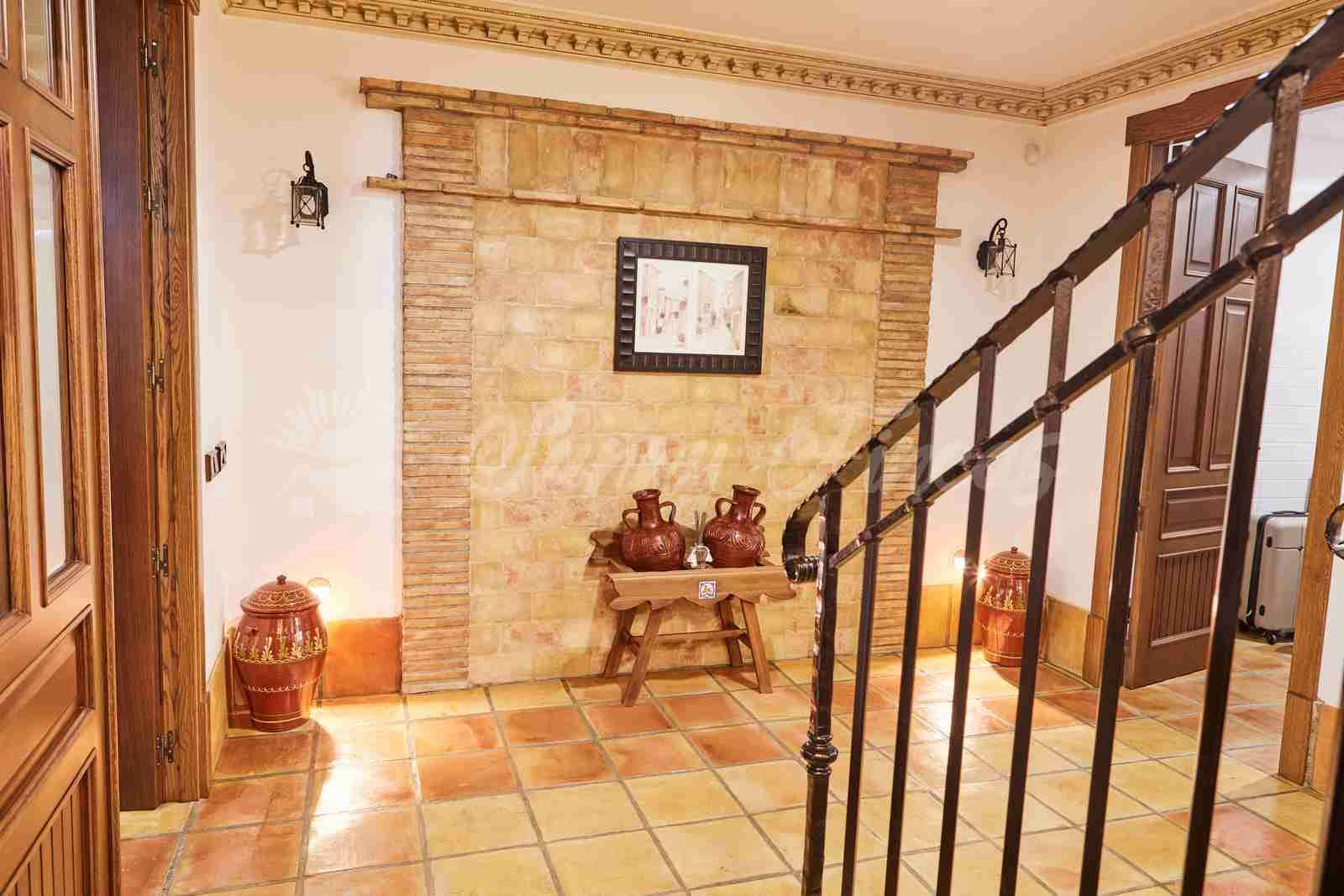 5 soveværelse Finca/Landehus til salg i Yecla med swimmingpool garage - € 600.000 (Ref: 7955926)