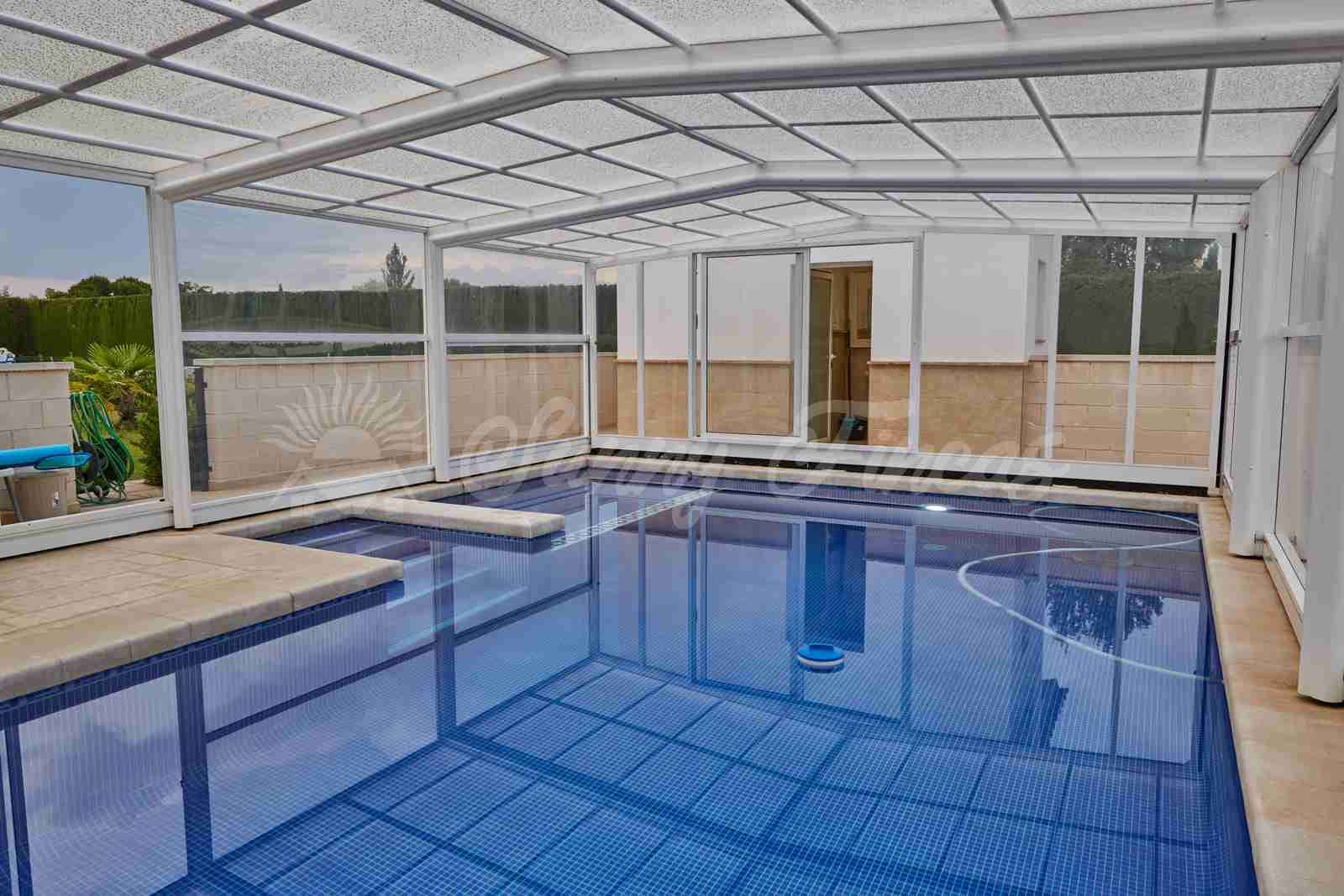 5 soveværelse Finca/Landehus til salg i Yecla med swimmingpool garage - € 600.000 (Ref: 7955926)