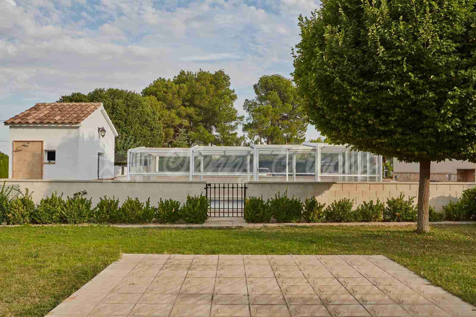 5 soveværelse Finca/Landehus til salg i Yecla med swimmingpool garage - € 600.000 (Ref: 7955926)