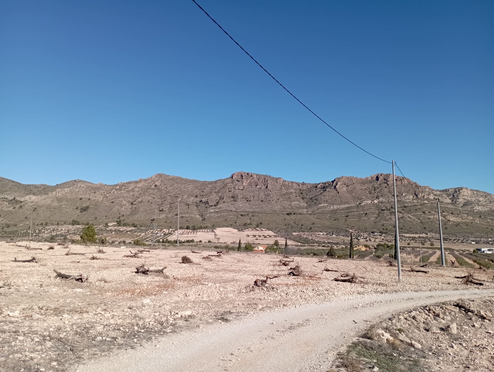 4 sypialnia Finka/Dom wiejski na sprzedaż w Yecla z garażem - 500 000 € (Ref: 8061872)