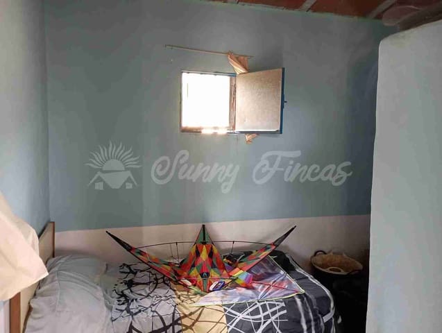 2 slaapkamer Finca/Landhuis te koop in Caudete - € 58.000 (Ref: 8406151)