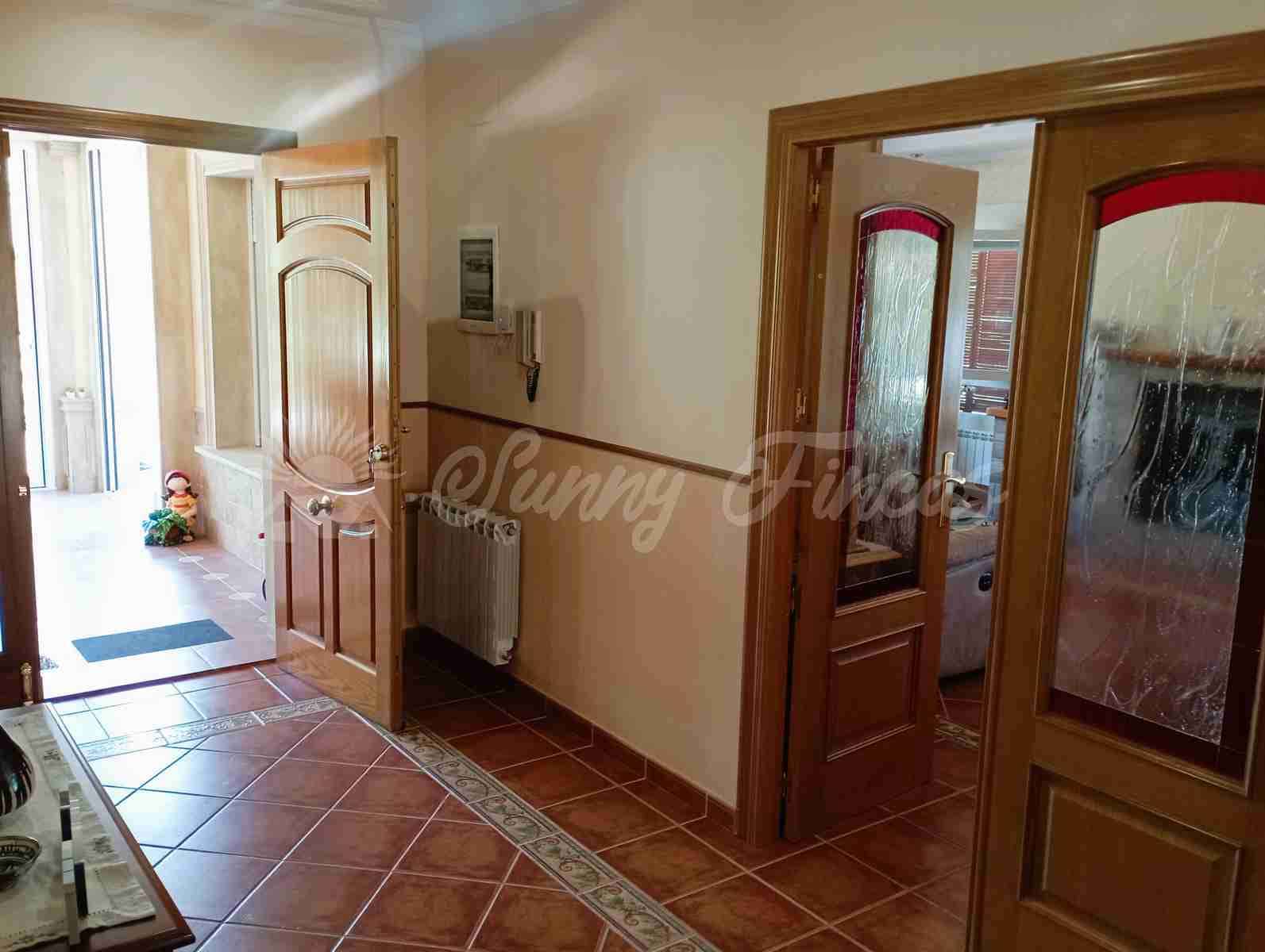 5 soveværelse Villa til salg i Yecla med swimmingpool garage - € 480.000 (Ref: 8406404)