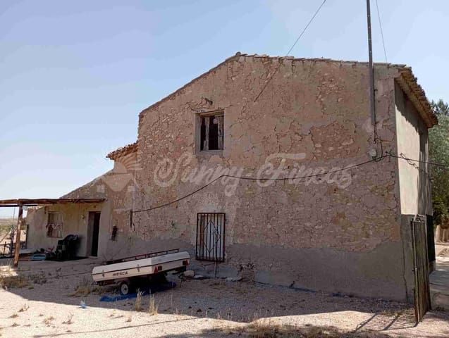 6 bedroom Finca/Country House for sale in Monóvar / Monóver with garage - € 115,000 (Ref: 8508078)