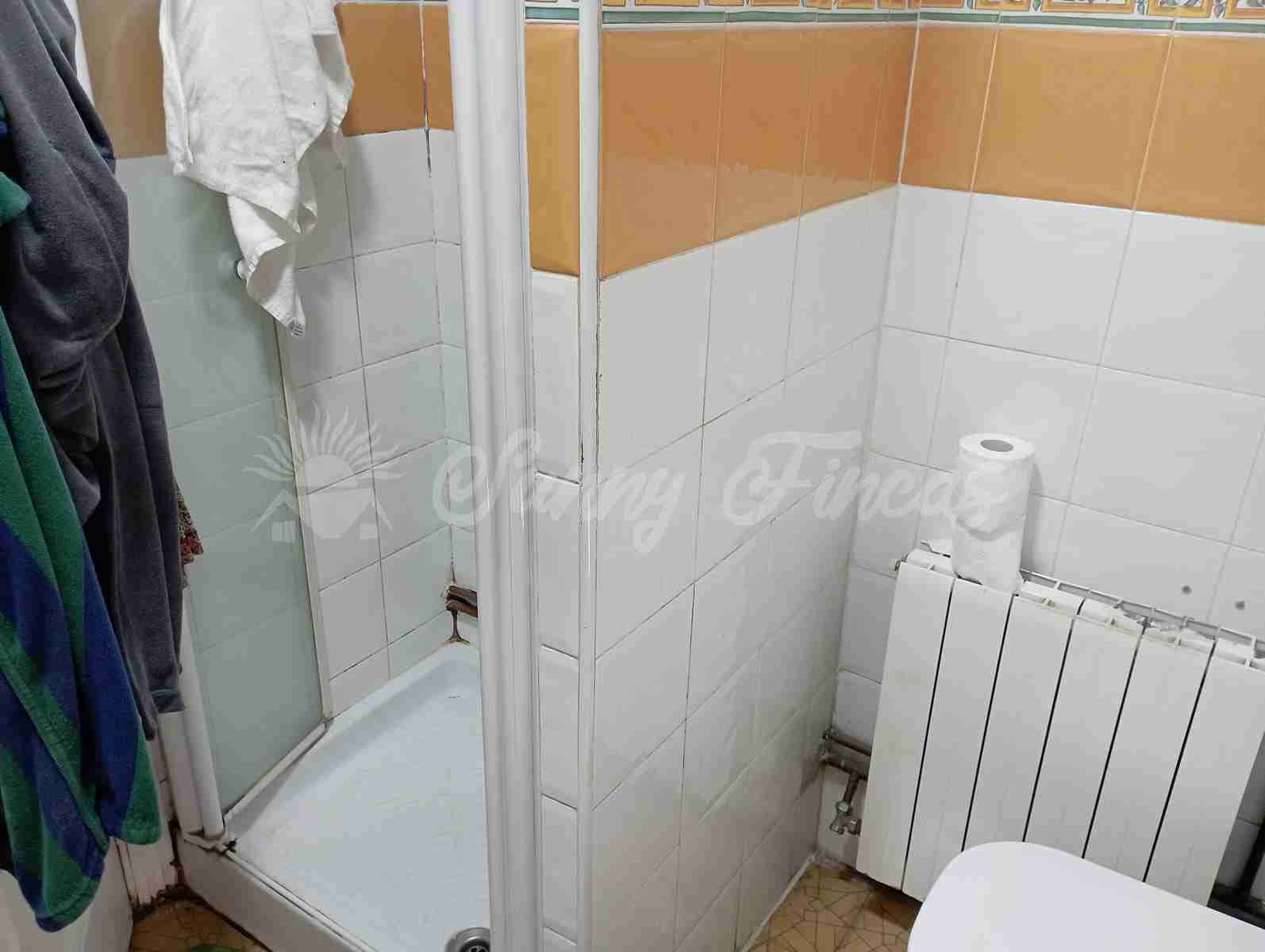 5 soverom Hus til salgs i Yecla - € 180 000 (Ref: 8524670)