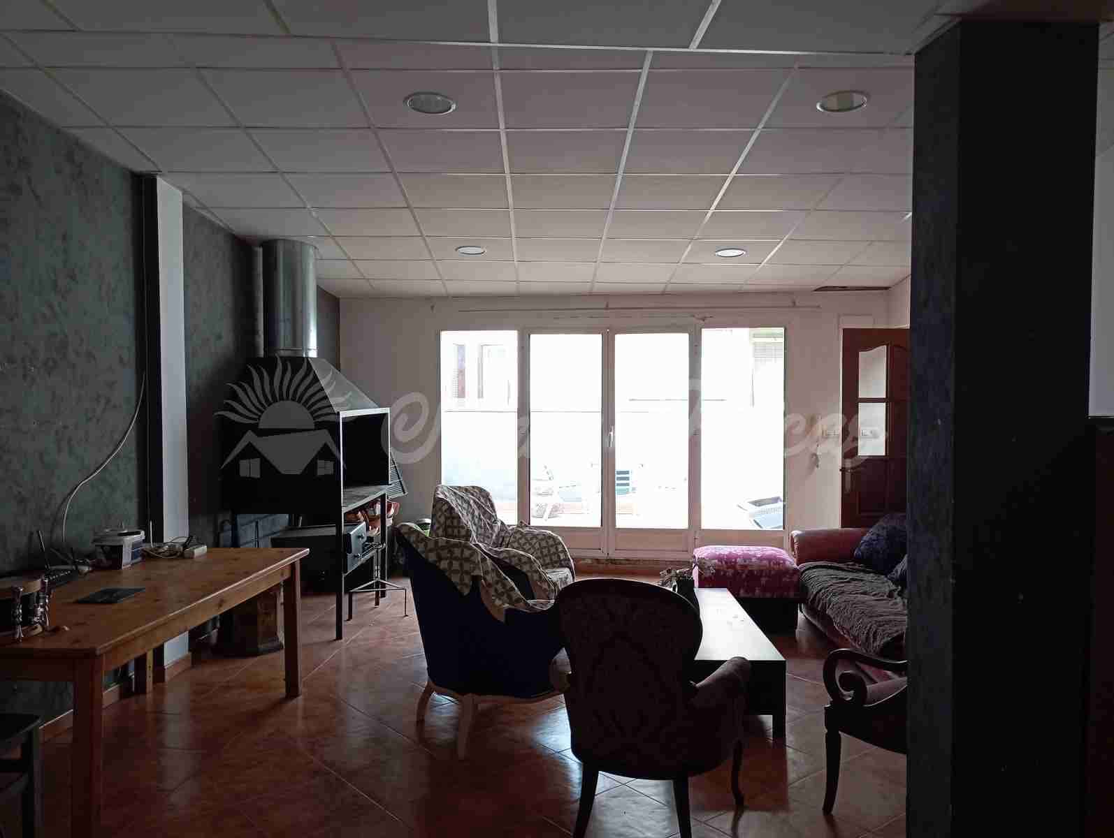 5 soverom Hus til salgs i Yecla - € 180 000 (Ref: 8524670)