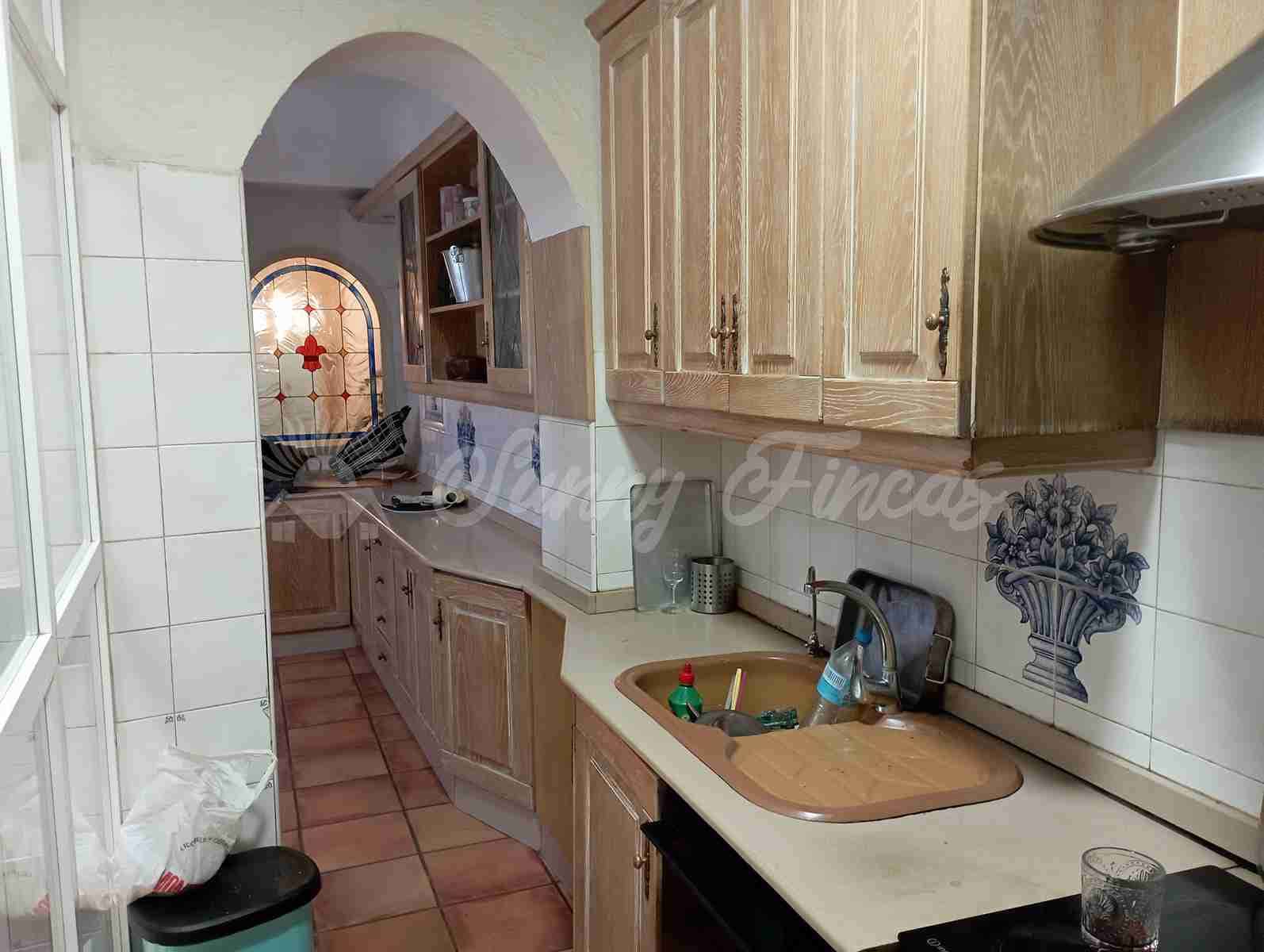 5 soverom Hus til salgs i Yecla - € 180 000 (Ref: 8524670)