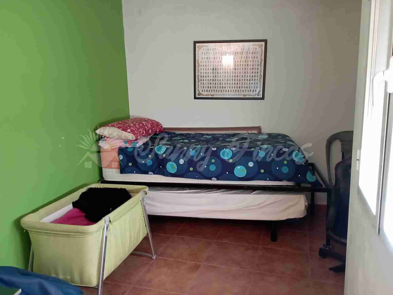 5 soverom Hus til salgs i Yecla - € 180 000 (Ref: 8524670)