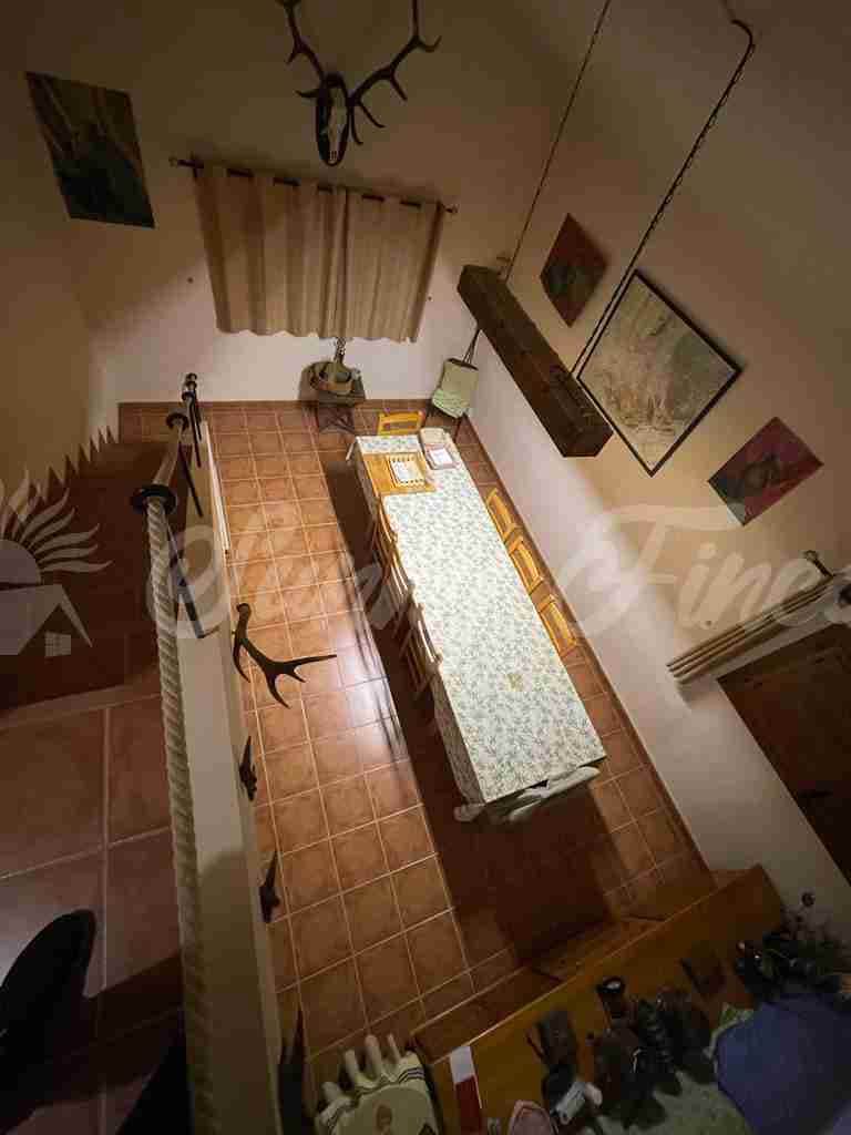 5 soveværelse Finca/Landehus til salg i Almansa - € 560.000 (Ref: 8586659)