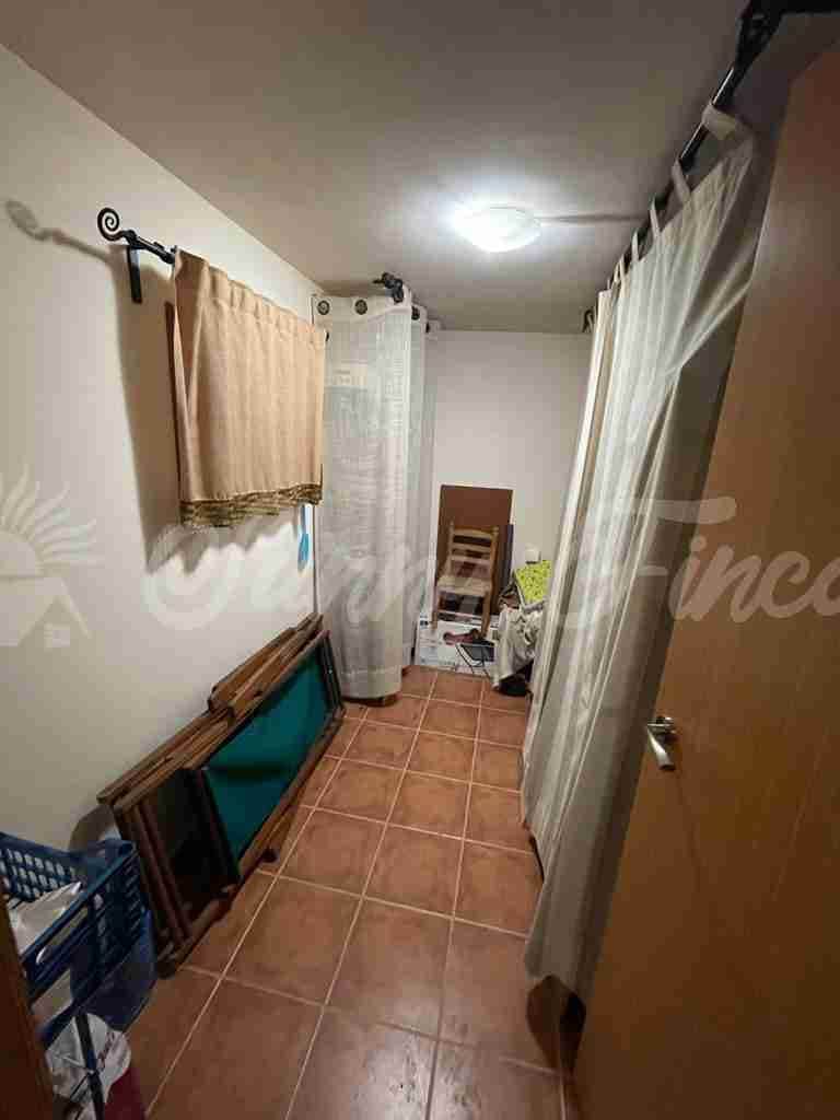 5 soveværelse Finca/Landehus til salg i Almansa - € 560.000 (Ref: 8586659)