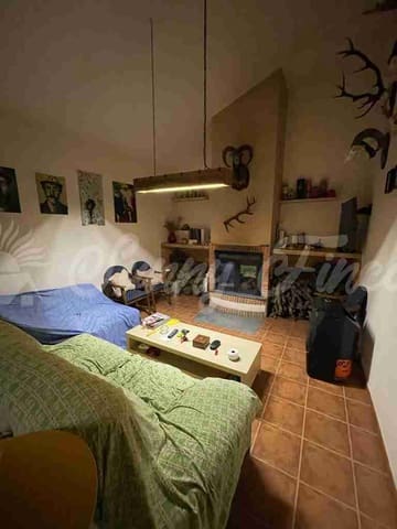 5 slaapkamer Finca/Landhuis te koop in Almansa - € 560.000 (Ref: 8586659)