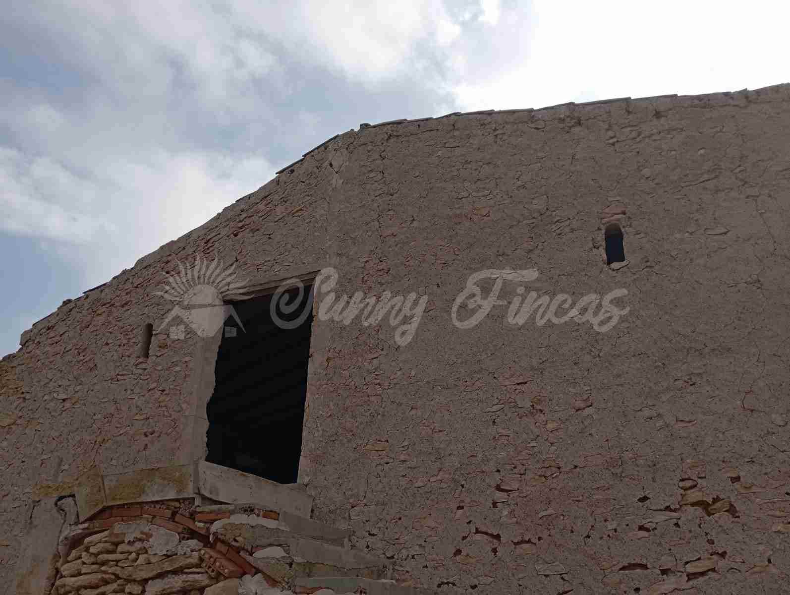 Finca/Herregård til salgs i Yecla - € 39 000 (Ref: 8594398)