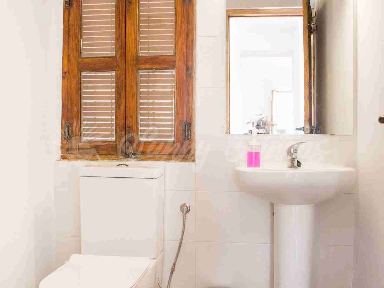 4 bedroom Guesthouse/B & B for sale in Raspay - € 140,000 (Ref: 8734767)