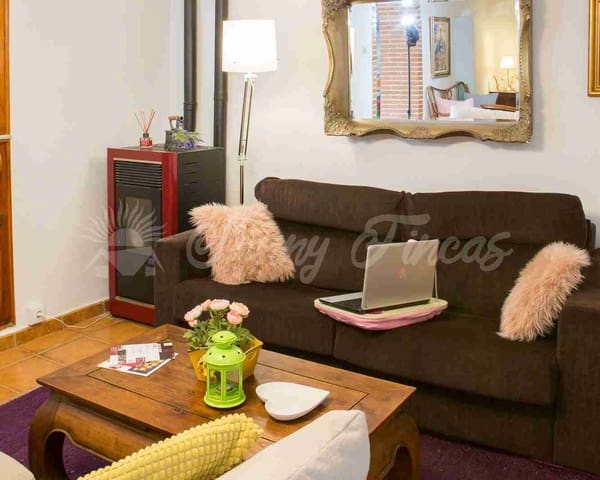 4 Zimmer Pension zu verkaufen in Raspay, Yecla - 140.000 € (Ref: 8734767)