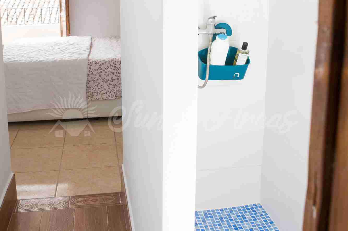 4 bedroom Guesthouse/B & B for sale in Raspay - € 140,000 (Ref: 8734767)