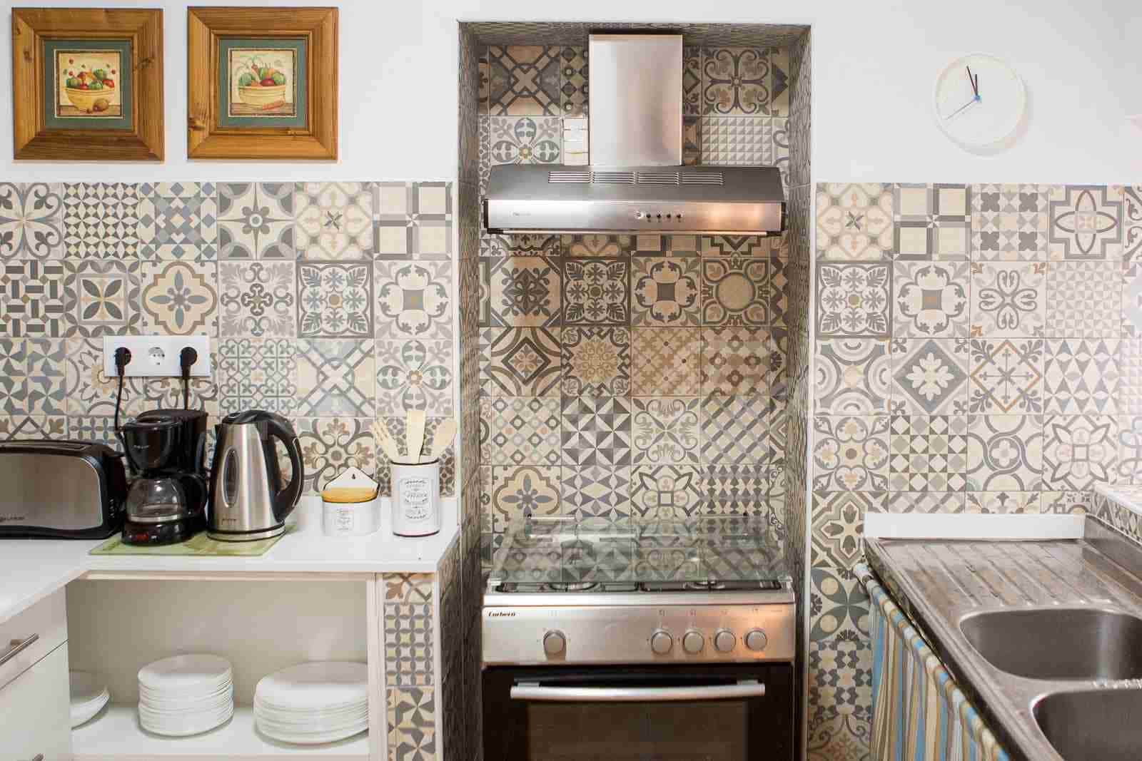 4 bedroom Guesthouse/B & B for sale in Raspay - € 140,000 (Ref: 8734767)