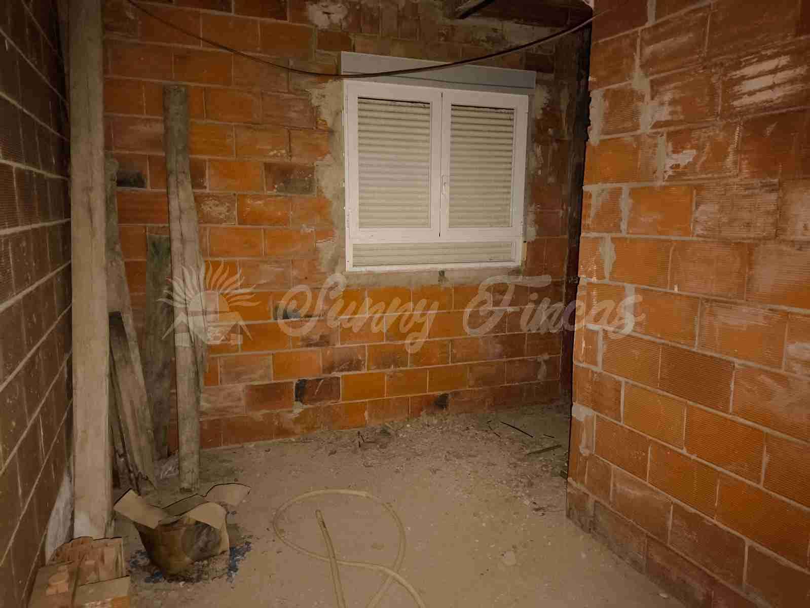 10 soveværelse Finca/Landehus til salg i Yecla med swimmingpool garage - € 185.000 (Ref: 8823507)