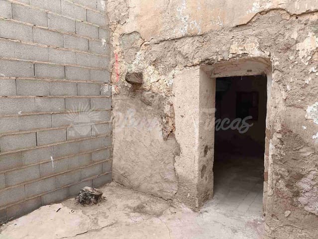 4 sovrum Finca/Hus på landet till salu i Yecla med garage - 49 900 € (Ref: 8953949)