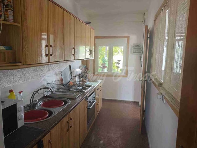 2 bedroom Finca/Country House for sale in Yecla with pool garage - € 250,000 (Ref: 8954851)