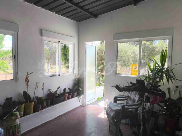 2 bedroom Finca/Country House for sale in Yecla with pool garage - € 250,000 (Ref: 8954851)