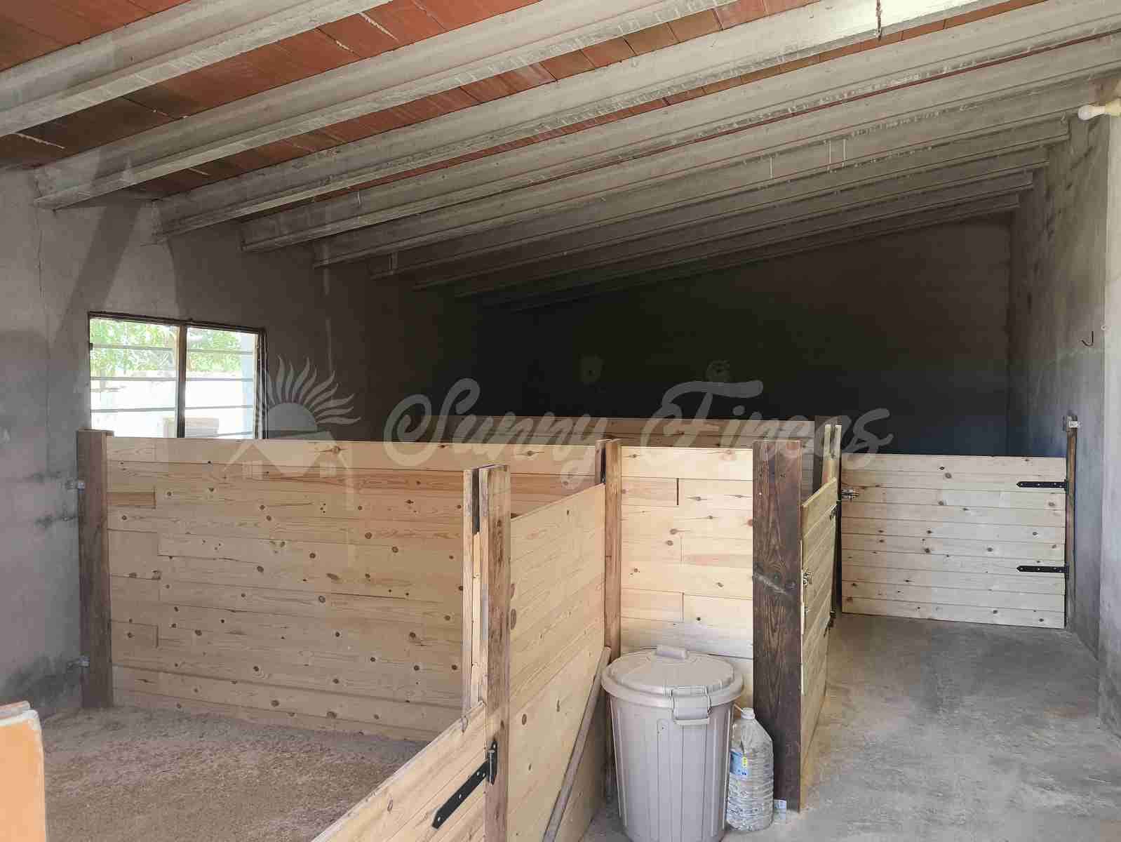 5 camera da letto Finca/Casa di Campagna in vendita in Yecla con piscina garage - 219.000 € (Rif: 9006552)