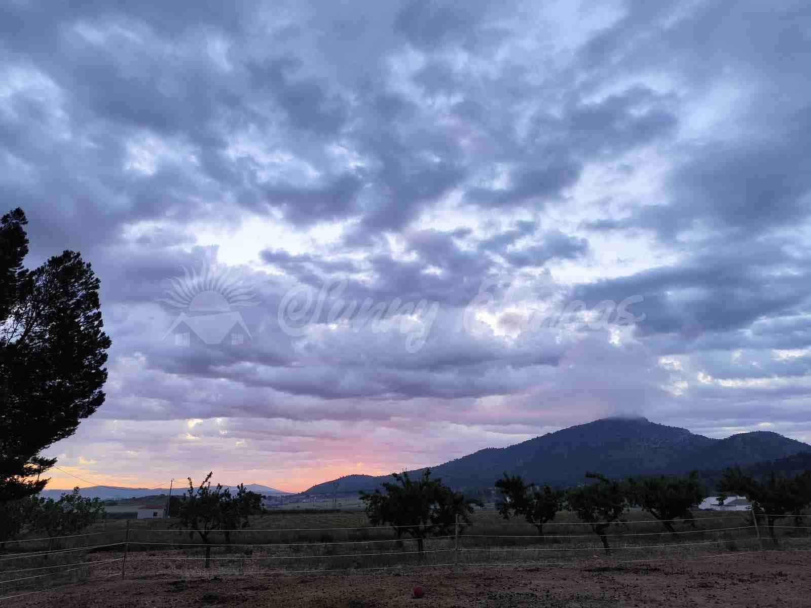 5 camera da letto Finca/Casa di Campagna in vendita in Yecla con piscina garage - 219.000 € (Rif: 9006552)