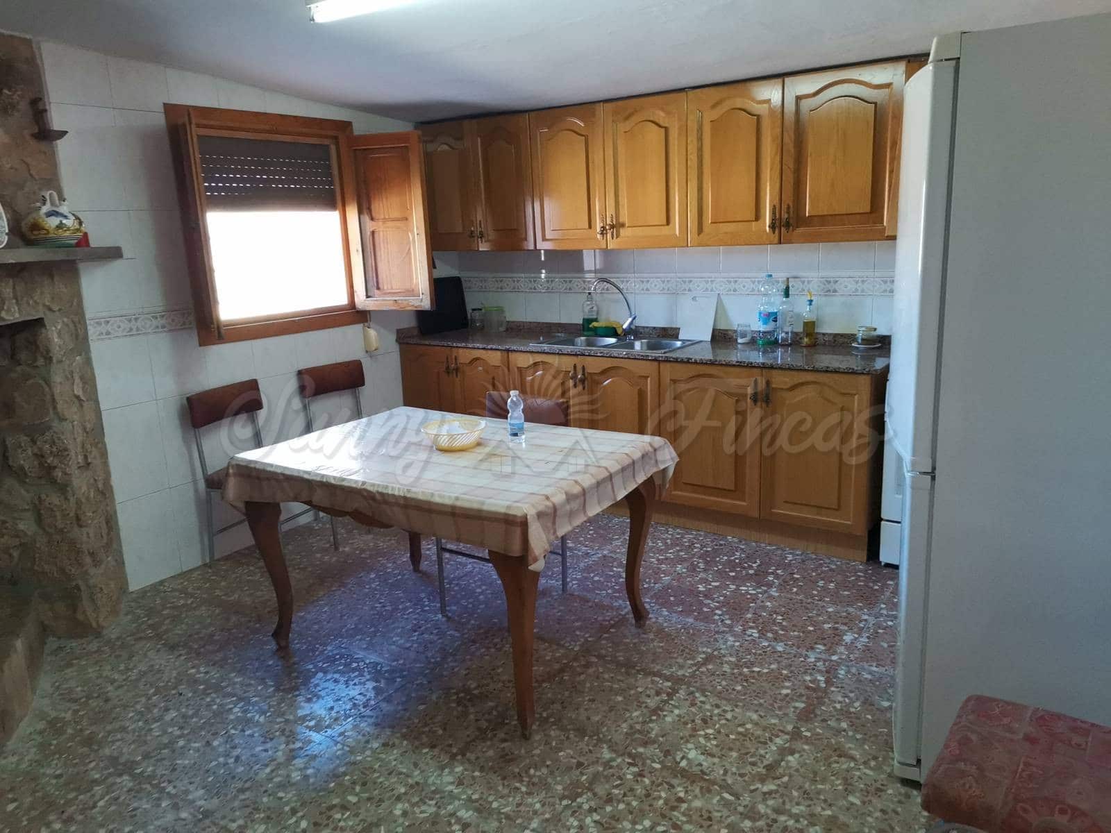 5 camera da letto Finca/Casa di Campagna in vendita in Yecla con piscina garage - 219.000 € (Rif: 9006552)