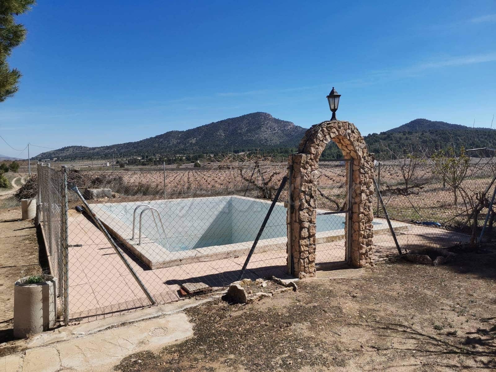 5 camera da letto Finca/Casa di Campagna in vendita in Yecla con piscina garage - 219.000 € (Rif: 9006552)