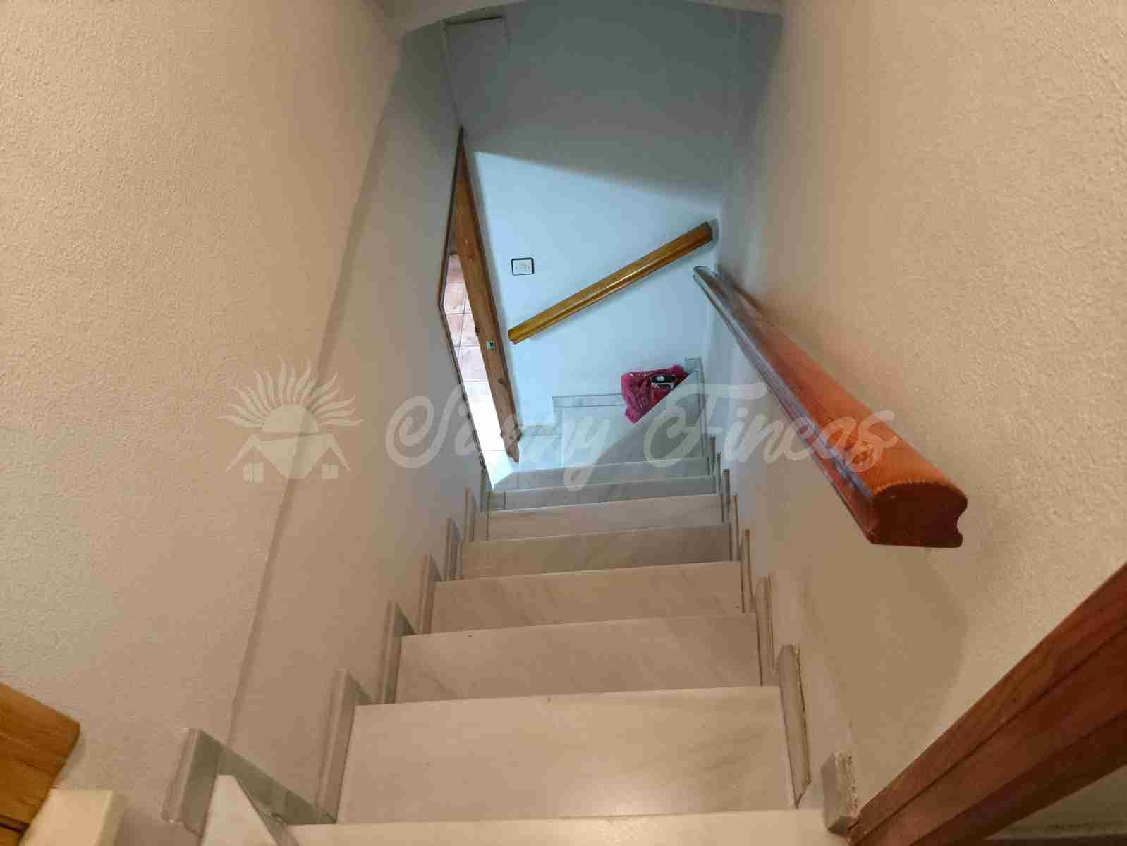 3 soveværelse Byhus til salg i Yecla med garage - € 99.000 (Ref: 9032626)