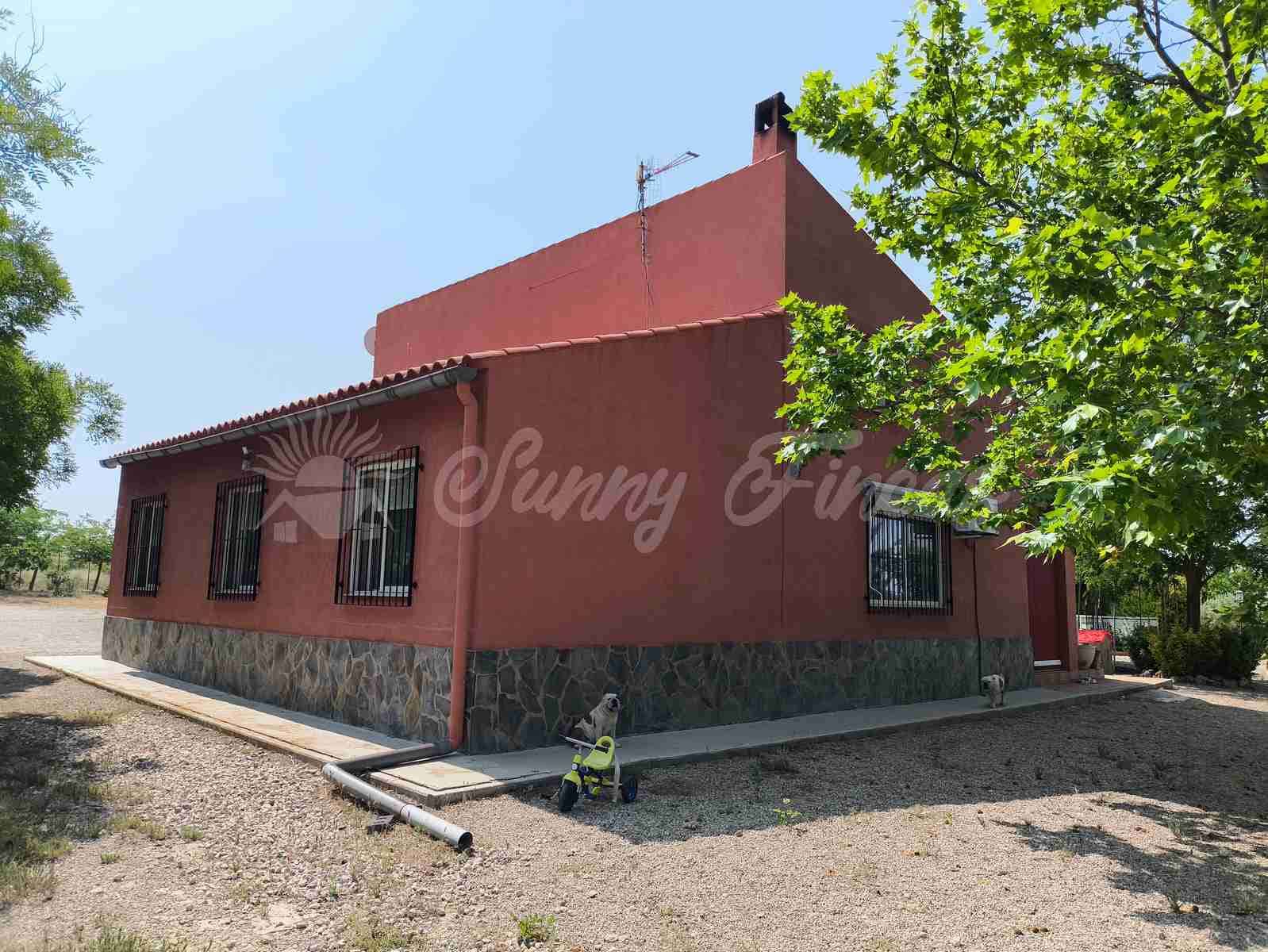 5 camera da letto Finca/Casa di Campagna in vendita in Almansa - 199.000 € (Rif: 9033288)