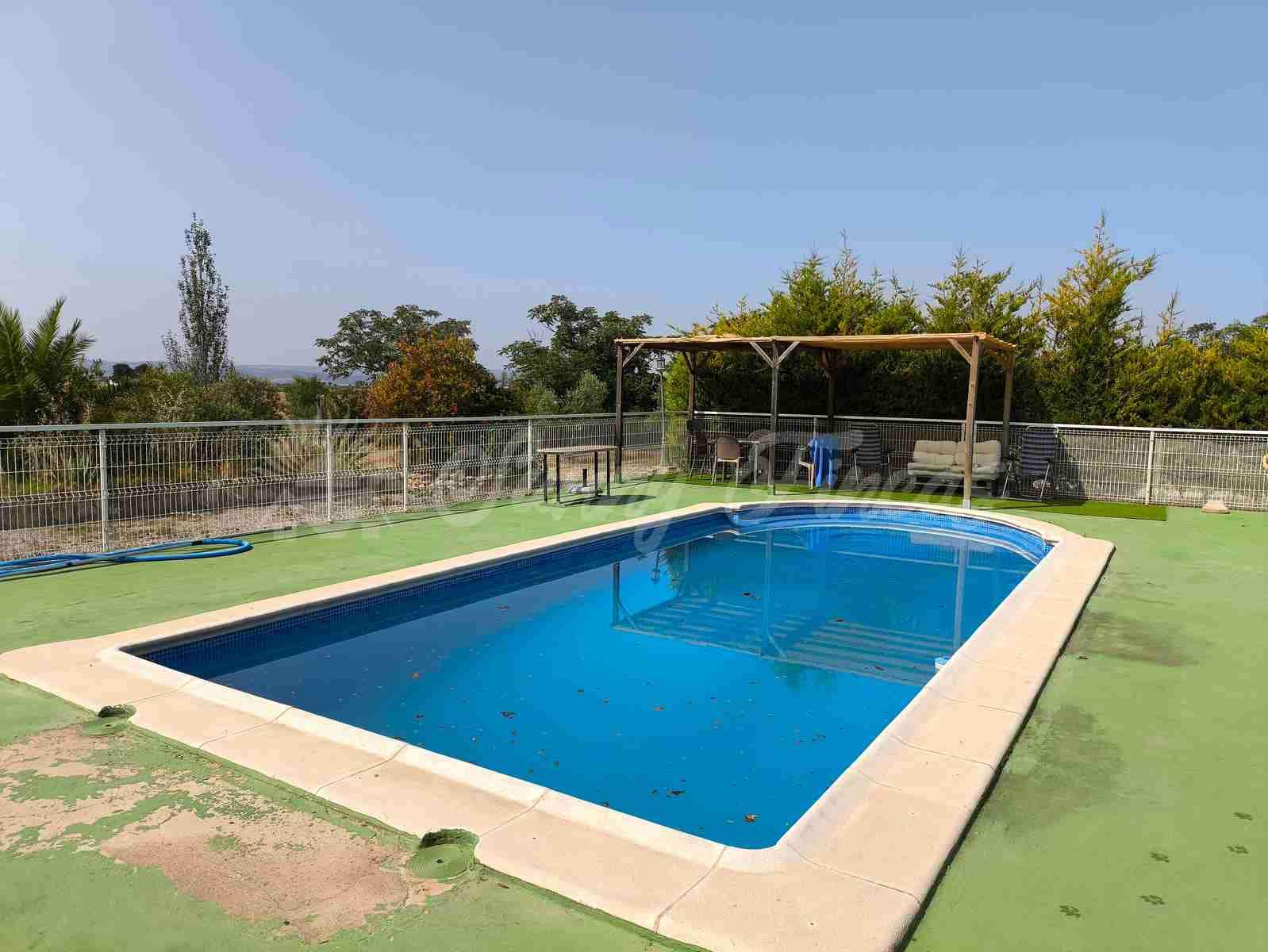 5 camera da letto Finca/Casa di Campagna in vendita in Almansa - 199.000 € (Rif: 9033288)