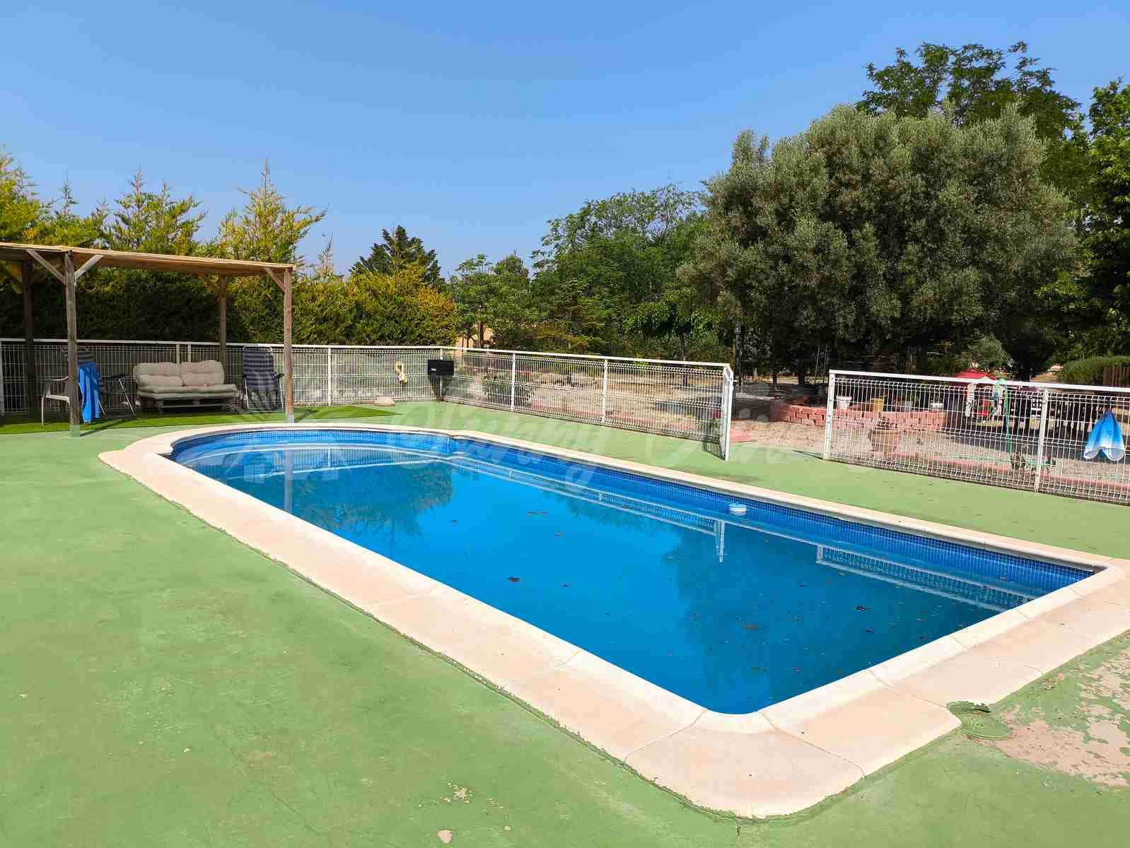 5 camera da letto Finca/Casa di Campagna in vendita in Almansa - 199.000 € (Rif: 9033288)