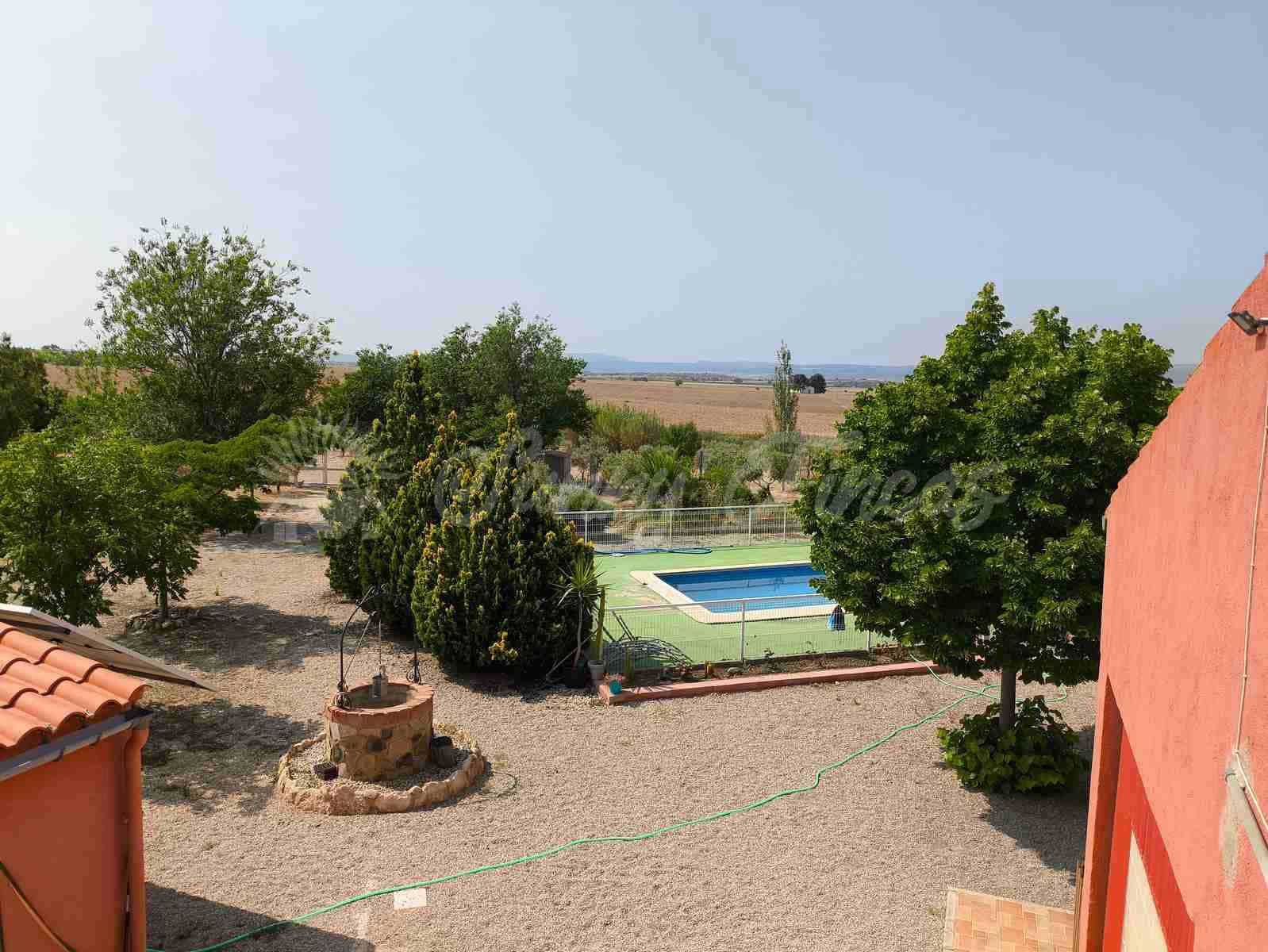 5 camera da letto Finca/Casa di Campagna in vendita in Almansa - 199.000 € (Rif: 9033288)