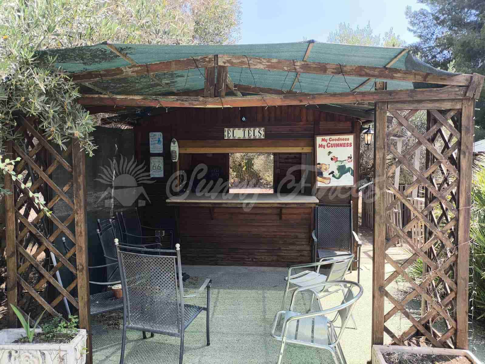 6 slaapkamer Finca/Landhuis te koop in Villena met zwembad garage - € 369.000 (Ref: 9092183)