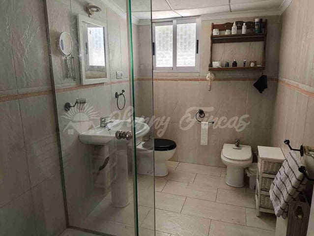 6 bedroom Finca/Country House for sale in Villena with pool garage - € 369,000 (Ref: 9092183)