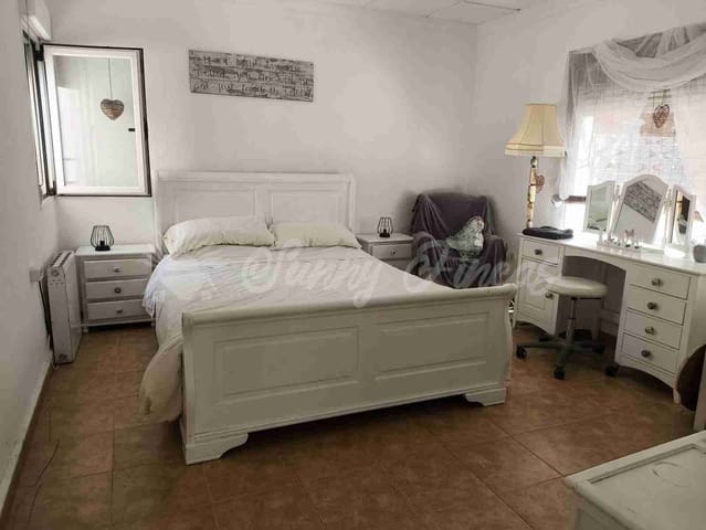 6 bedroom Finca/Country House for sale in Villena with pool garage - € 369,000 (Ref: 9092183)